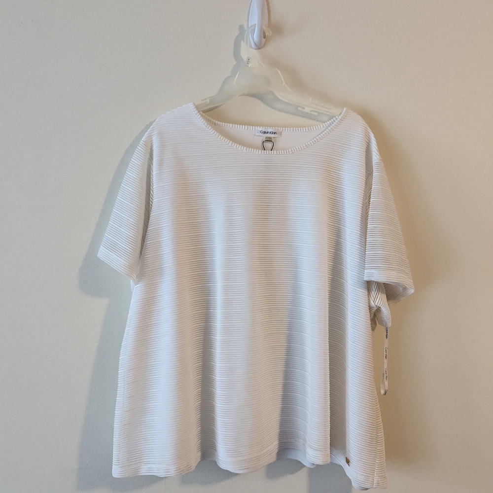 Calvin Klein Women's Plus Top 3x NWT